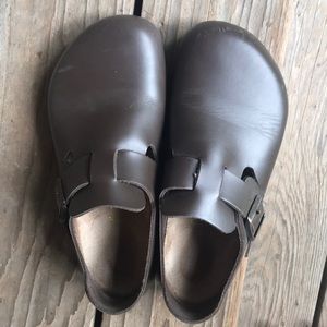 Birkenstock clogs! ✨